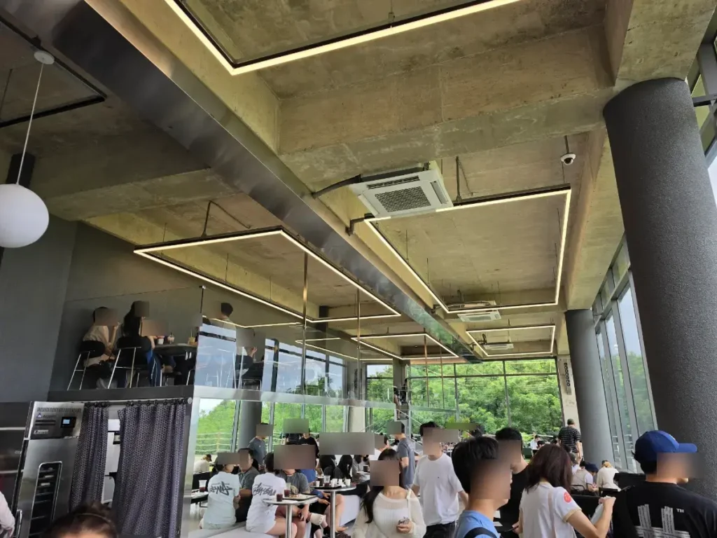 고성 아야진 바다뷰와 푸른잔디가 보이는 잔디바다 카페, 아기랑 가기 좋은 카페 14 SE b8077045 a776 43d2 ab2c 3db1f29b580a